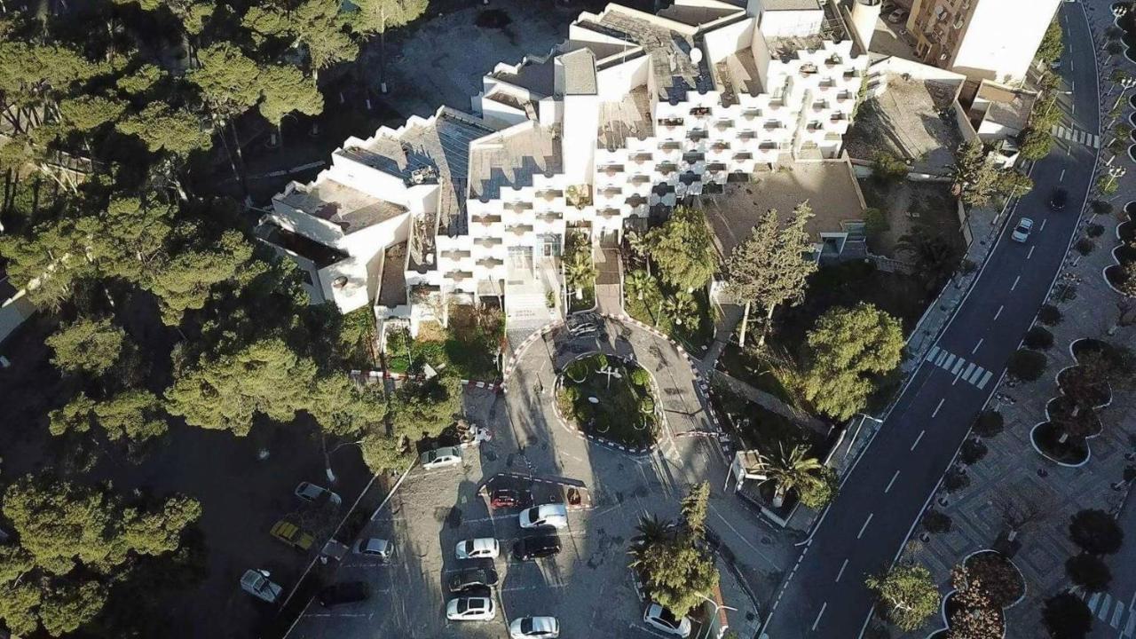 Hotel Chelia Батна Екстериор снимка